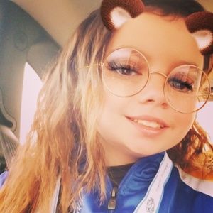 Meet your Posher, Peyton